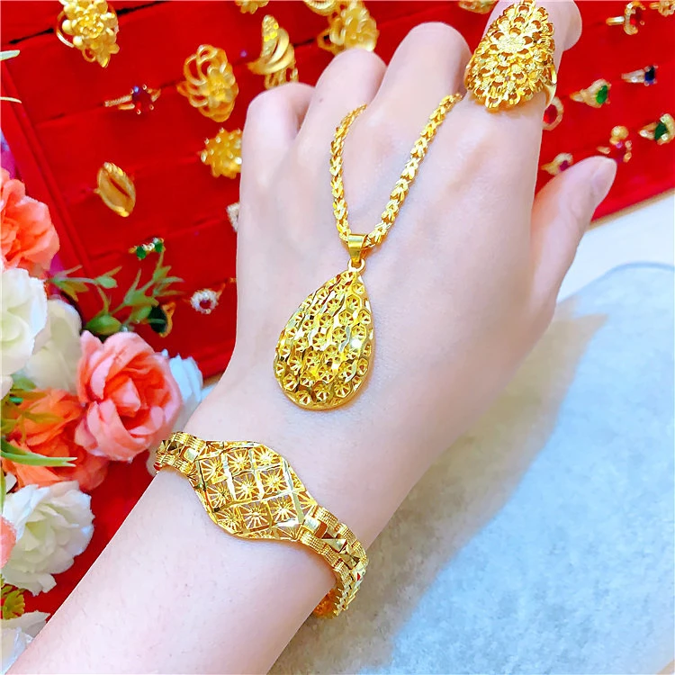 Simulation Vietnam Sand Gold Bracelet Set Female Necklace Bracelet