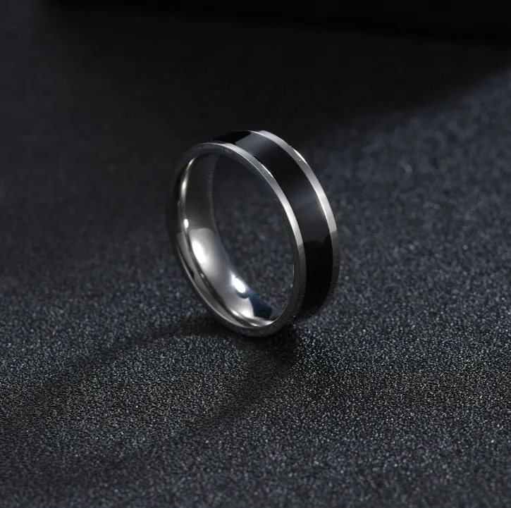 Dripping Oil Plating Black And White Simple Titanium Steel Couple Ring