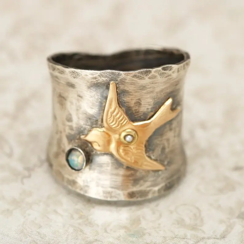Simple Retro Gemstone Two-tone Bird Ring