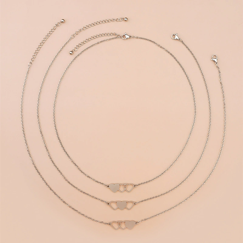 Creative Personality Stainless Steel Heart-shaped Short Necklace 3-piece Set