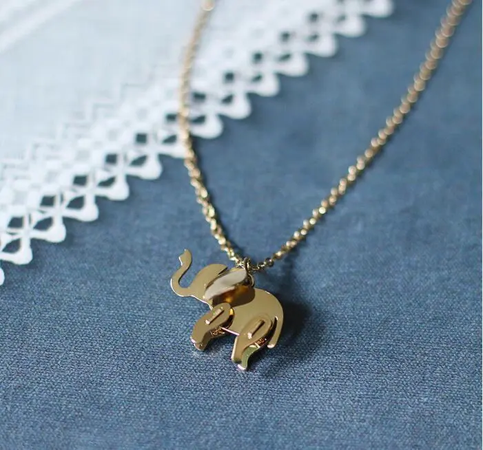 Auspicious Baby Elephant Geometric Clavicle Chain