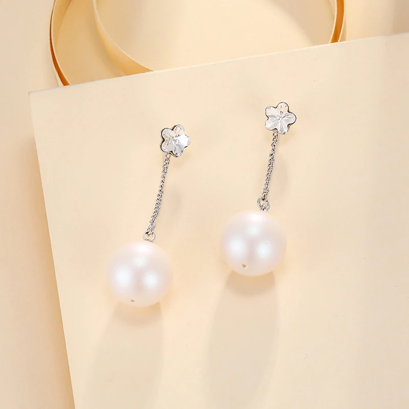 Temperament Earrings Mother High-class Sense Of Light Luxury Ladies