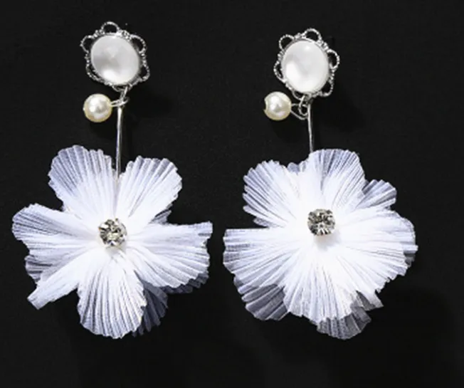 White Lace Flower Pearl Earrings Female Petals With Diamonds