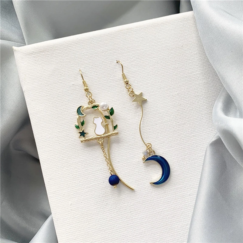 Japanese Star Ins Starry Sky Cat Asymmetric Earrings