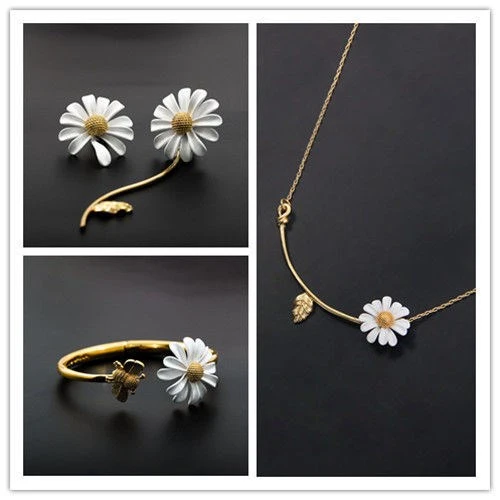 Design Sense Daisy Earrings Necklace Female Clavicle Chain Temperament Wild Net Red Earrings