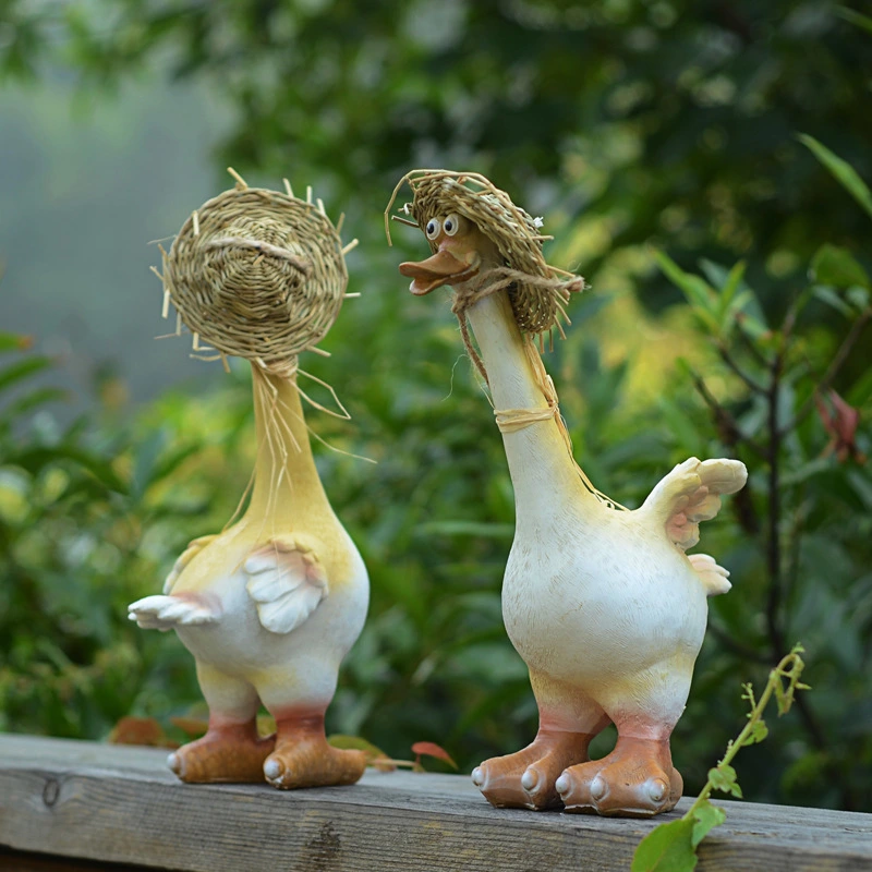 Resin Straw Hat Garden Duck