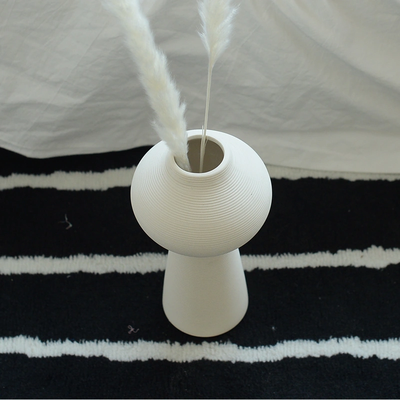 Simple Chinese Style Plain White Ceramic Vase, Elegant Hong Pattern Vase