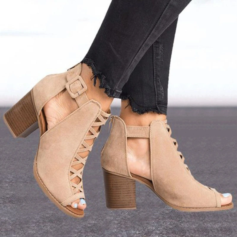 Thick-heeled High-heeled Roman Fish Mouth Hollowed Large Size 43 Buckle Sandals