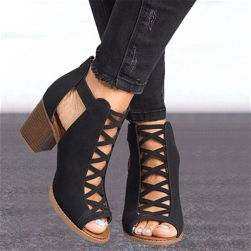 Thick-heeled High-heeled Roman Fish Mouth Hollowed Large Size 43 Buckle Sandals