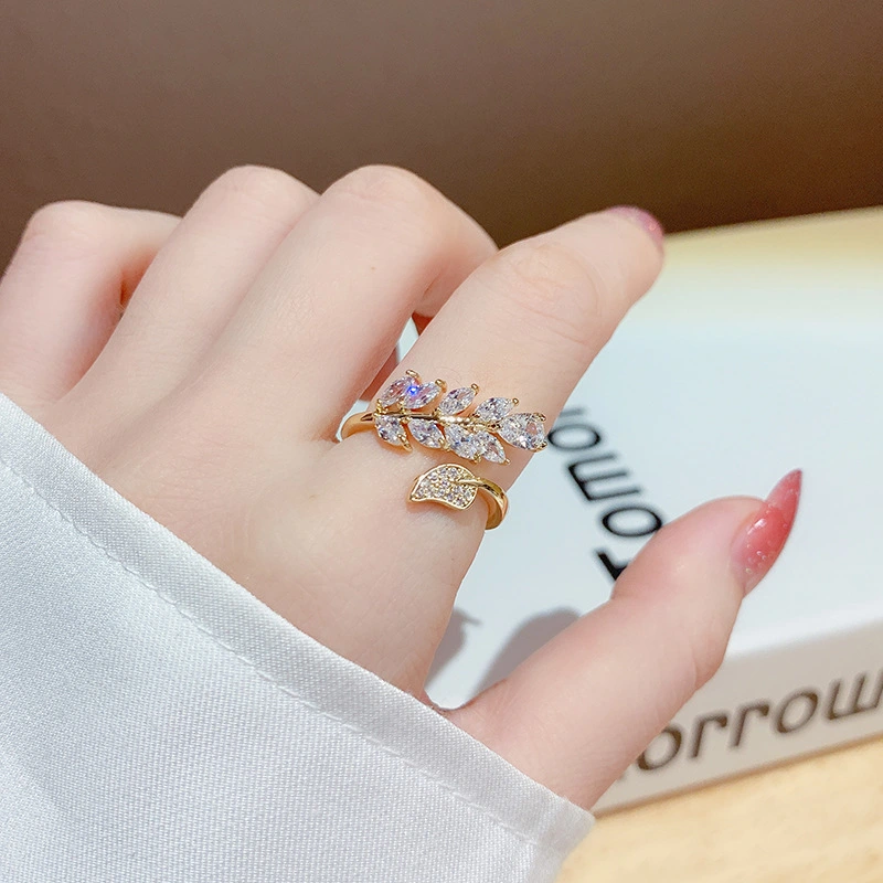 Super Dimmer Zircon Leaf Ring Women