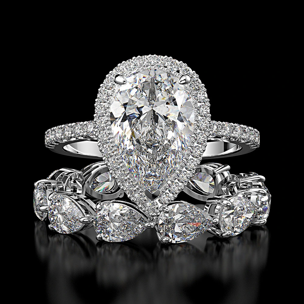 Diamond Ring With 7 Carats Diamond Set