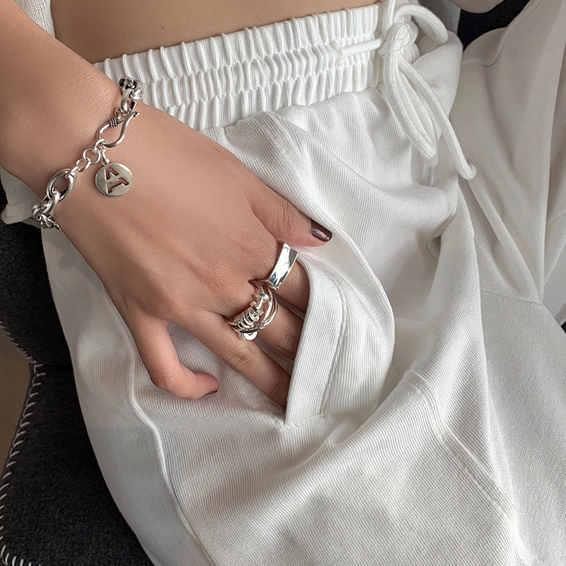 Square Irregular Circle Winding Ring