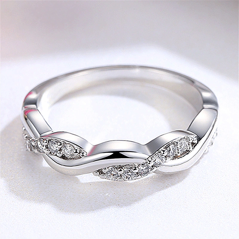 New Row Of Diamond Twist Ring Women Fashion