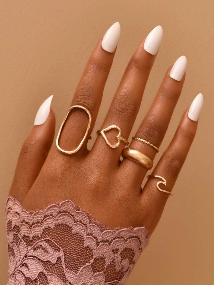 Creative Girls Wear Fashionable Rings Alloy Trend