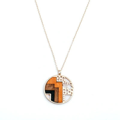 European And American Popular Necklace Geometric Wood Contrast Color Pendant