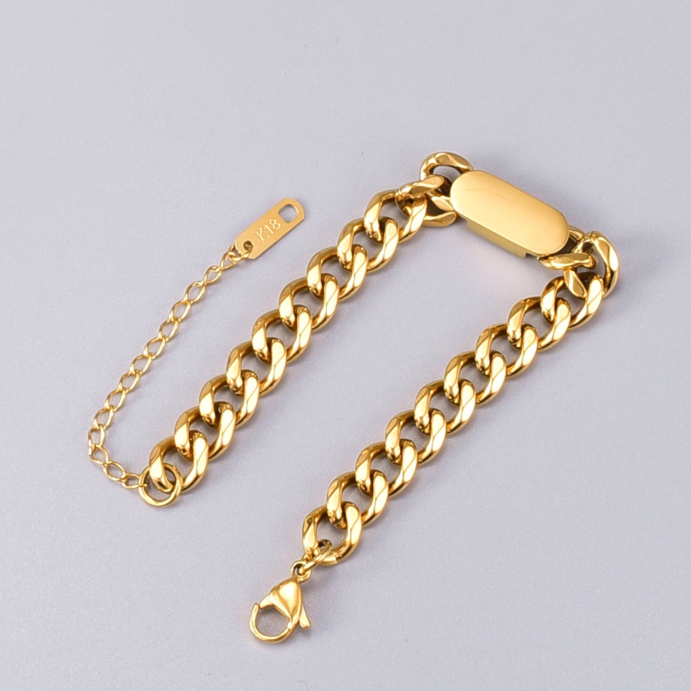 18K Gold Rectangular Brand Thick Chain Bracelet