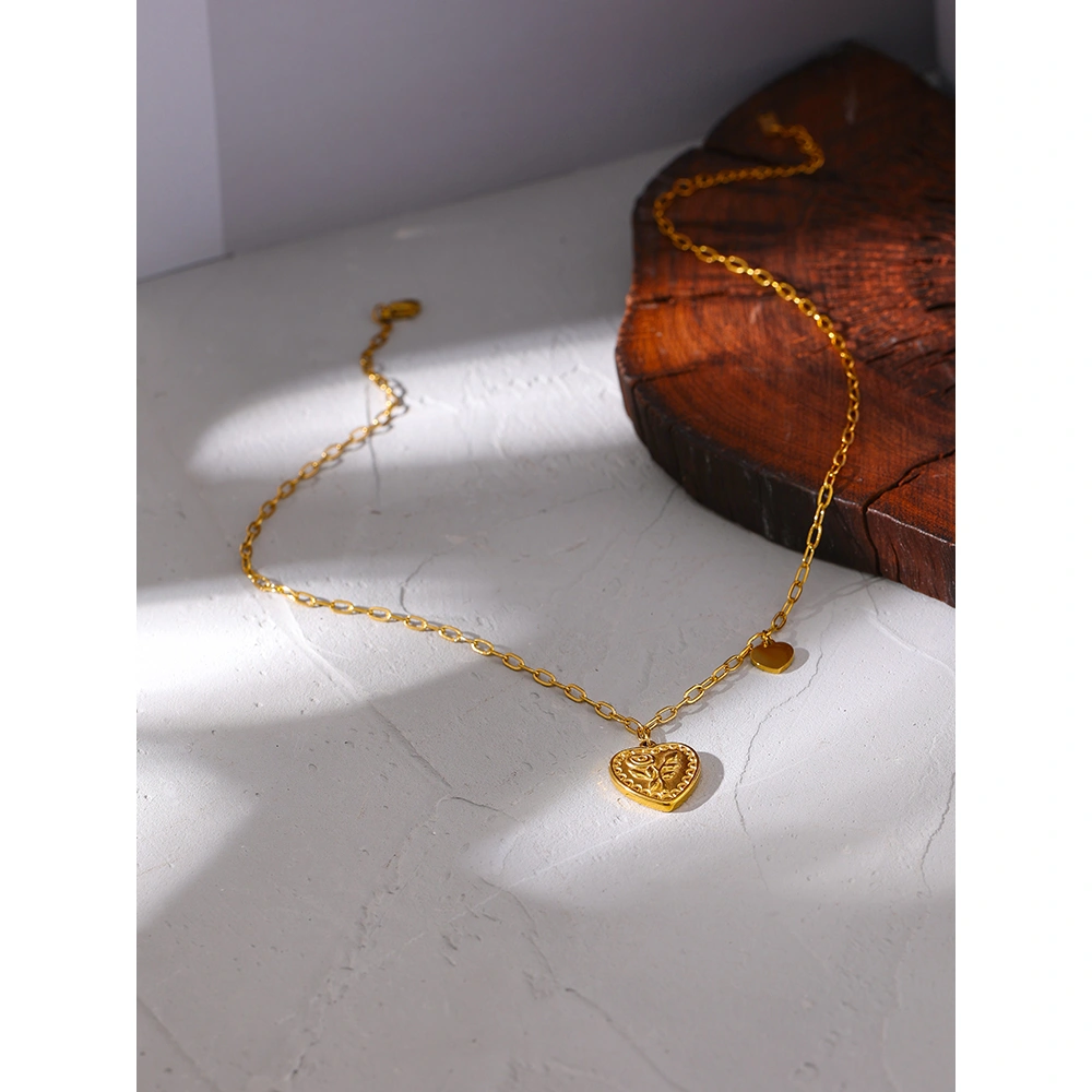 High Sense Rose Flower Necklace Female Simple Love Clavicle Chain