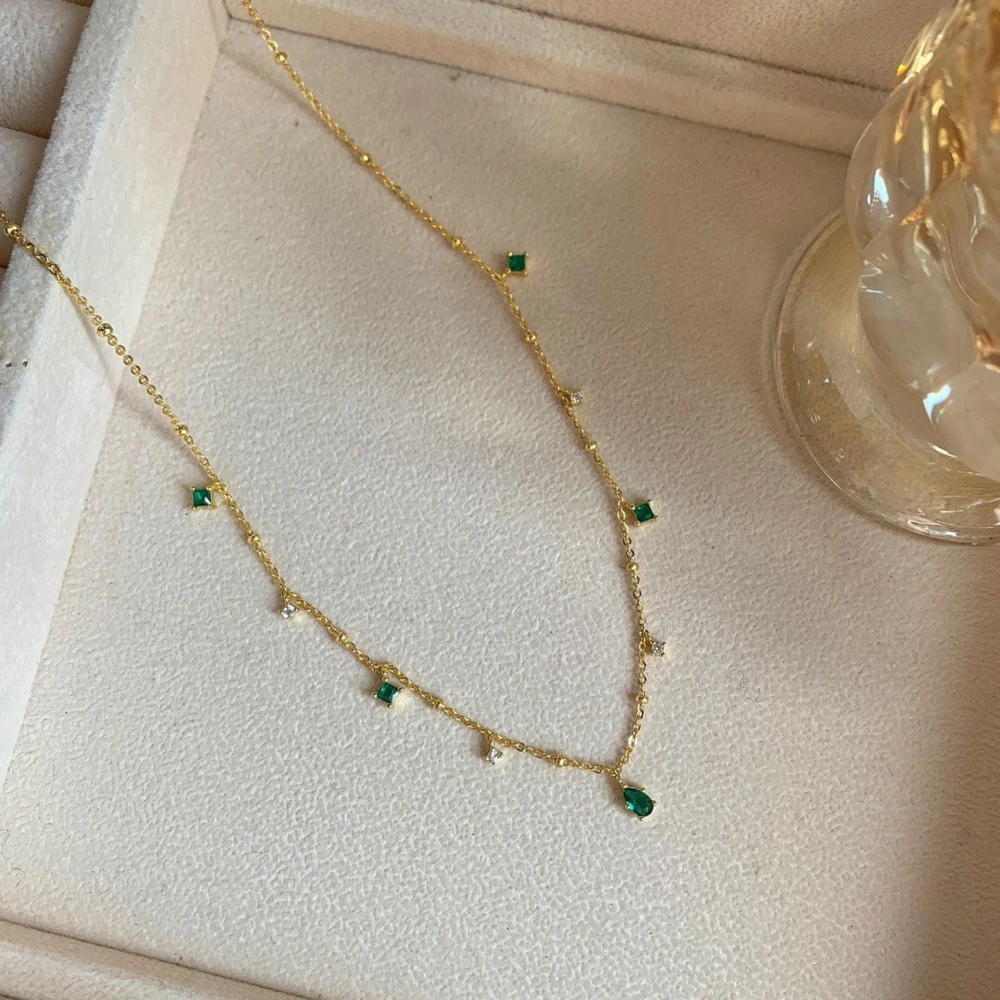 Literary Retro Neck Chain Temperament Simple Emerald-plated Gold-plated Clavicle Chain