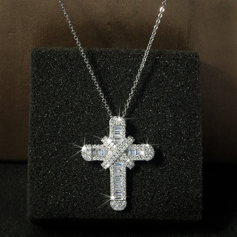 Hip Hop Jewelry Lady Diamond Cross Necklace