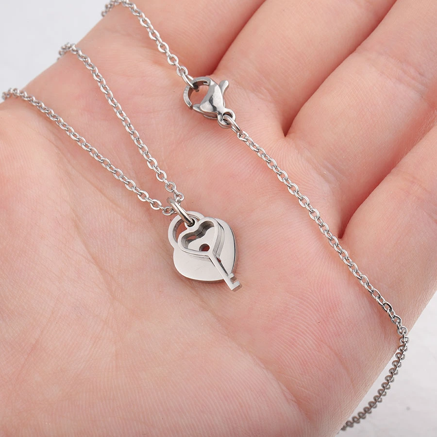 Mirror Stainless Steel Love Concentric Lock Key Necklace Titanium Steel Couple Necklace Jewelry Gift