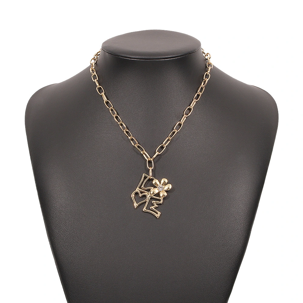 Mini Inlaid Simple Flower Creative Necklace