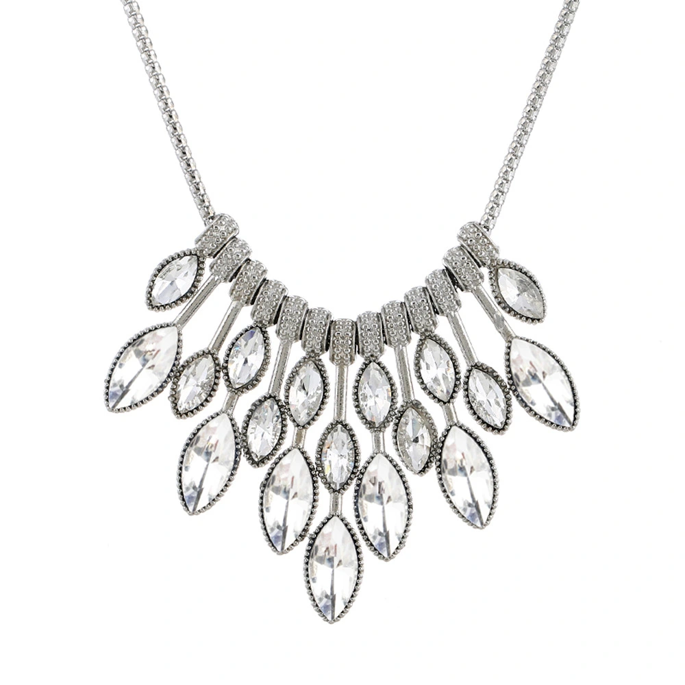 Full Diamond Maple Leaf Diamond Exaggerated Necklace