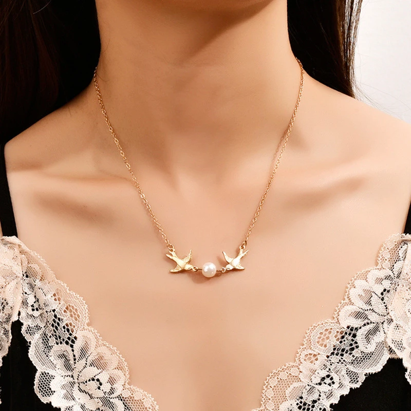 Boho Style Double Flying Lovebird Pendant Necklace