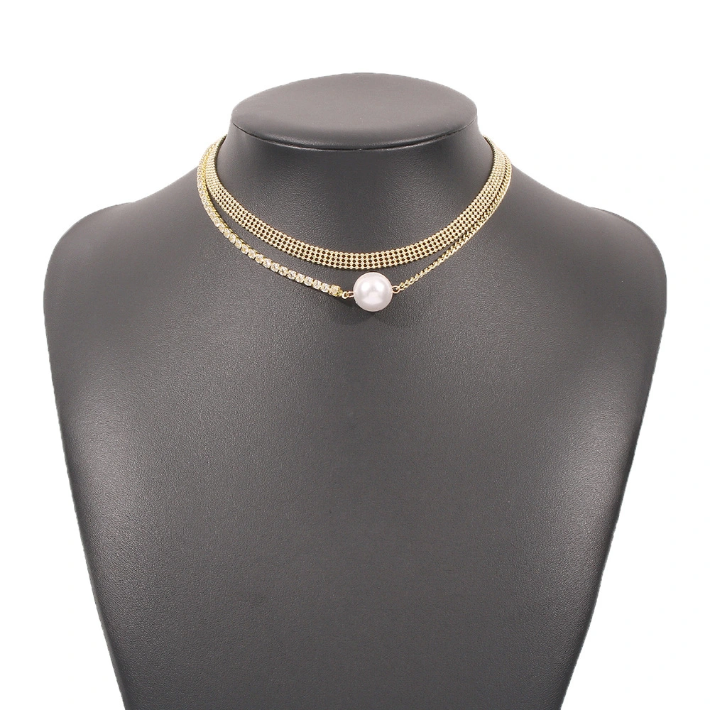 Women's Geometric Pearl Niche Design Short Clavicle Chain