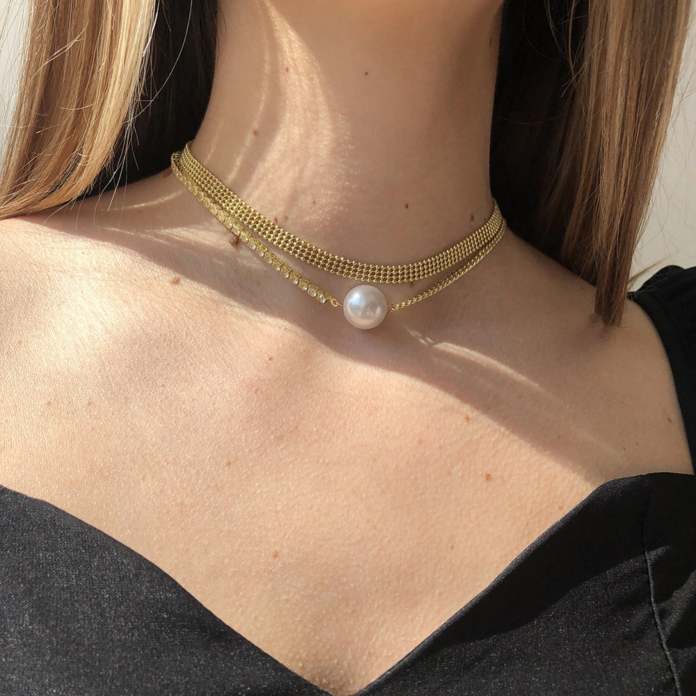 Women's Geometric Pearl Niche Design Short Clavicle Chain