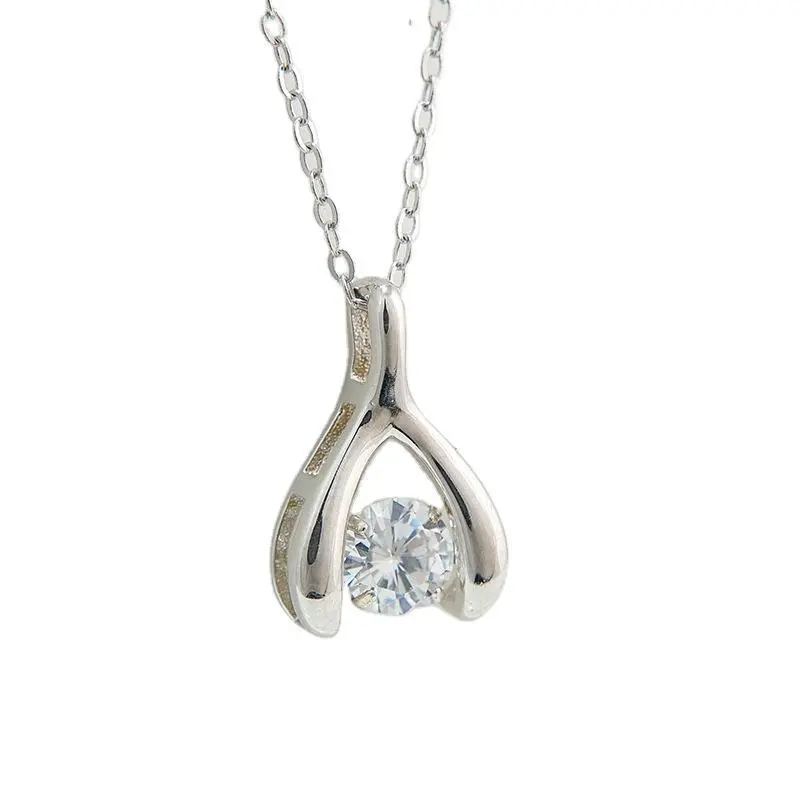 Smart Zircon Beating Heart Necklace