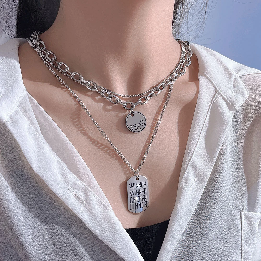 Niche Design Sense Multi-layered Round Brand Square Necklace