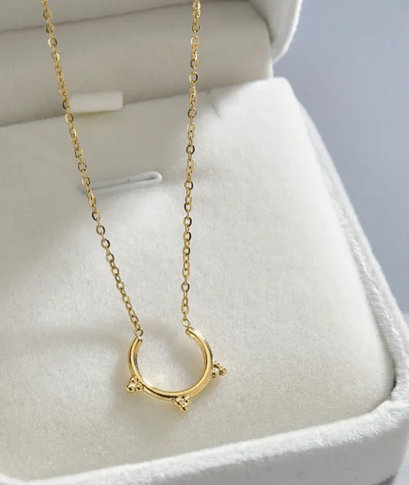 Simple Semicircular Clavicle Chain Female Titanium Steel