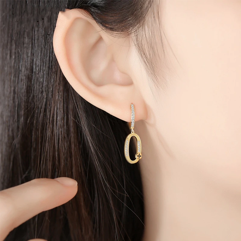 High Sense Of Earrings Simple And Small Earrings