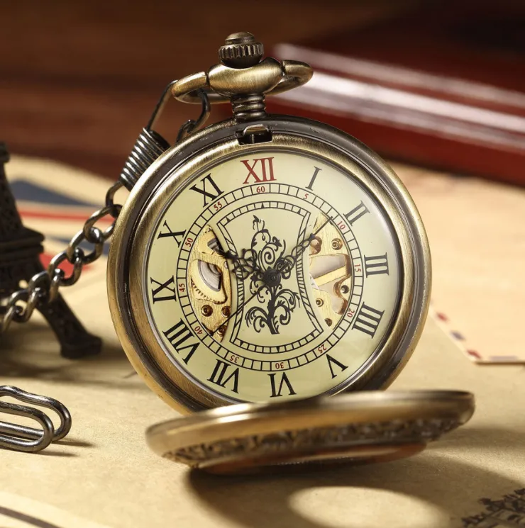 Vintage Luxury Wooden Circle Skeleton Big Pocket Watch
