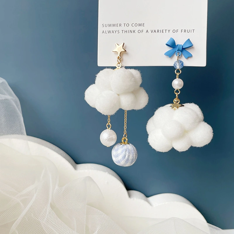 Asymmetrical White Cloud Earrings Plush Ball Cute