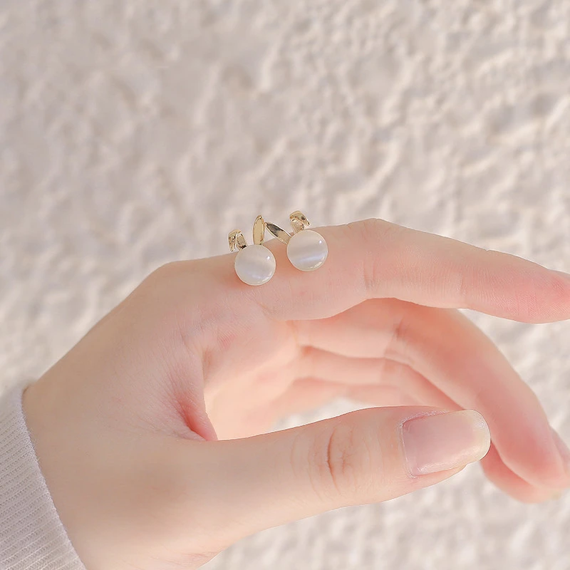 Petite Cat's Eye Earrings Rabbit Earrings