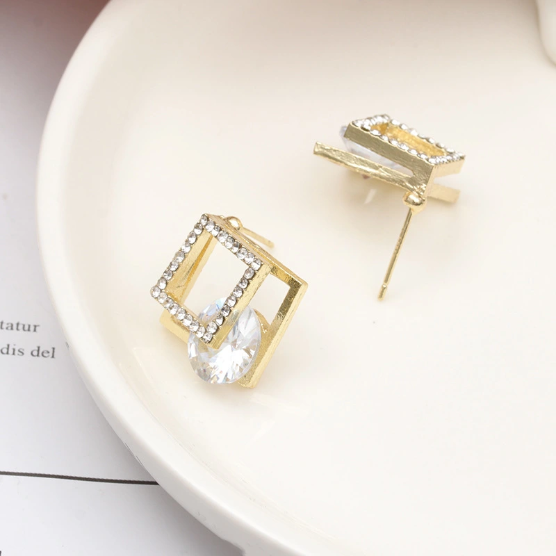 Female Temperament Square Rhinestone Earrings Design Geometric Trendy Personality Earrings