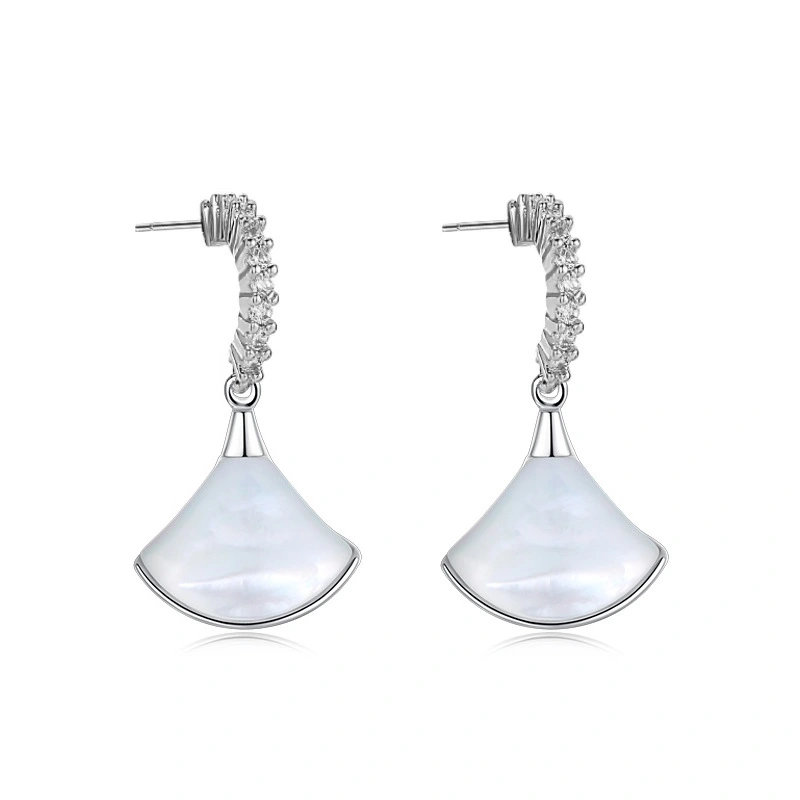 Scalloped Skirt White Mother-of-pearl Earrings