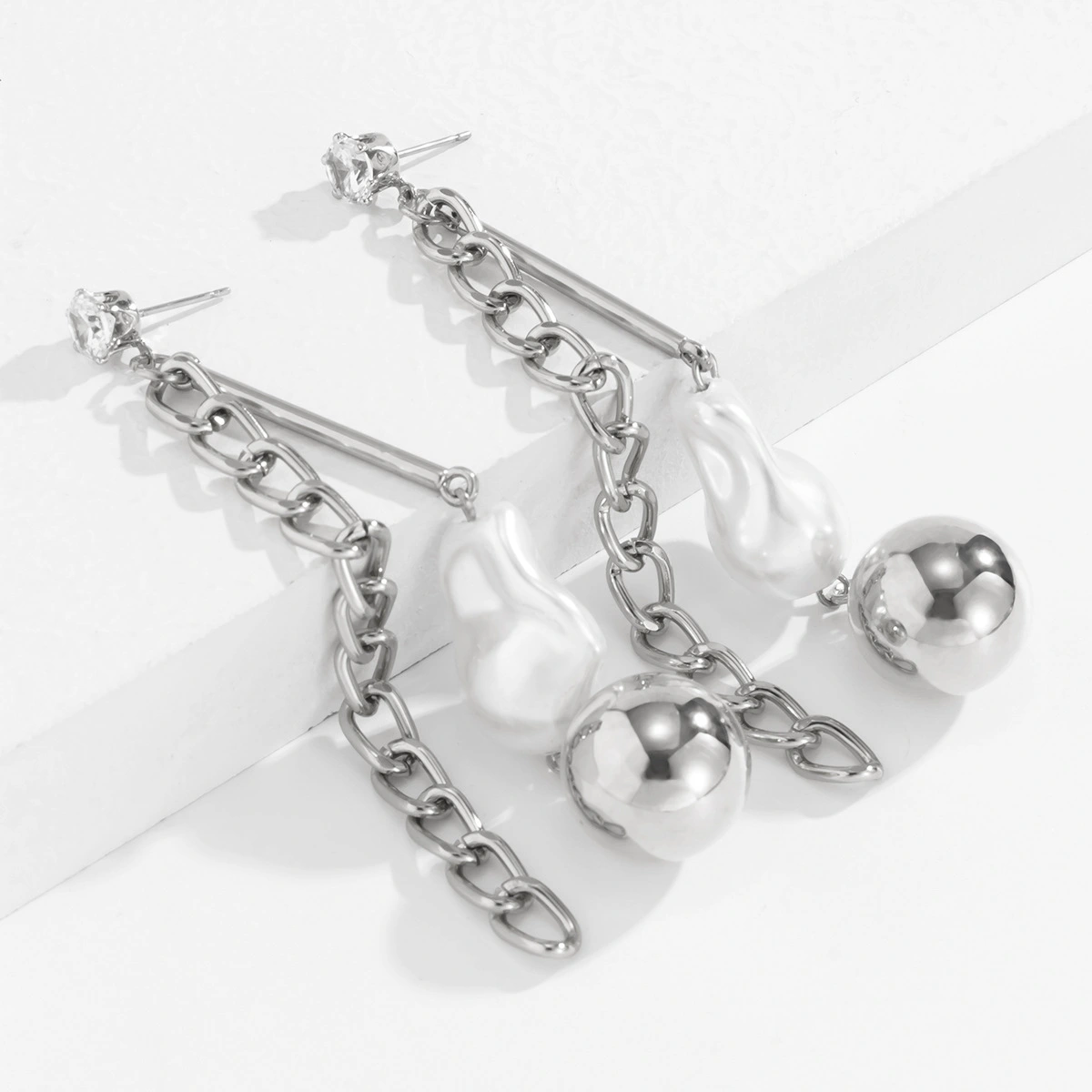 Personality Geometric Aluminum Chain Alloy Bead Set Earrings