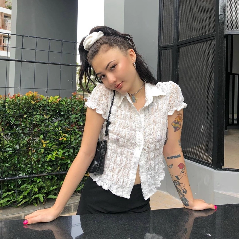 Royal Sweet And Gentle Shirt Collar Short Sleeve Lace Top