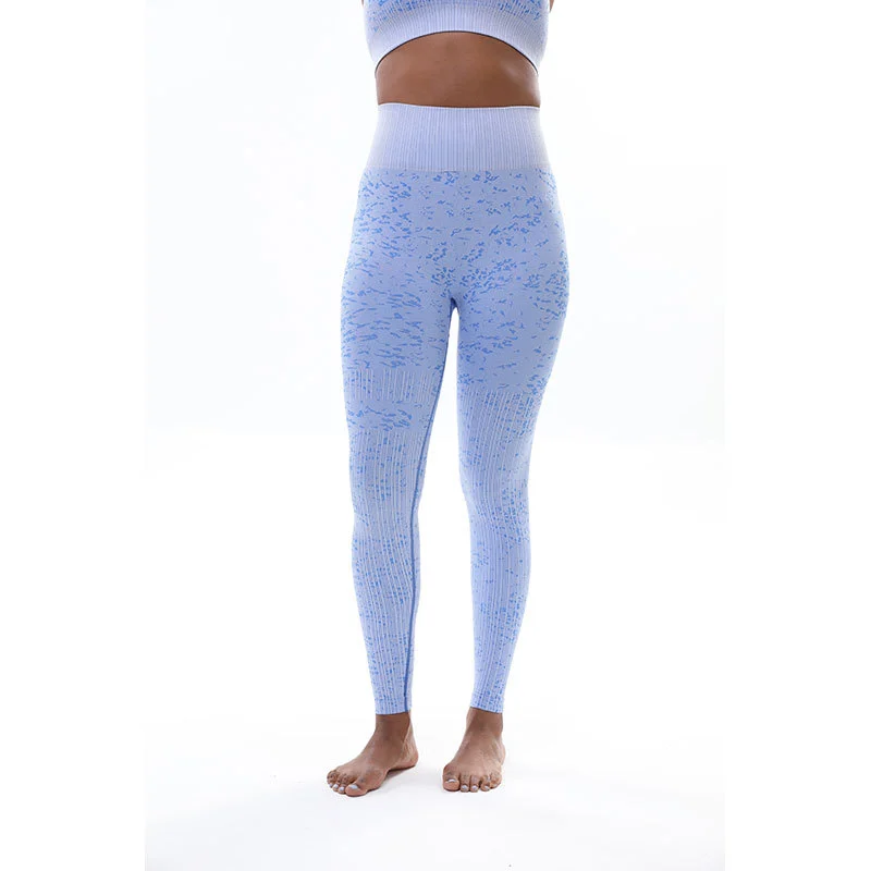 Seamless Motion Fitness Nine Point Yoga Pants