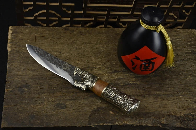 Yulong Bone Knife