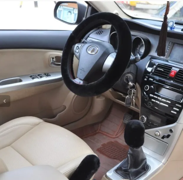 Car Fleece Steering Wheel Cover Short Plush Steering Wheel