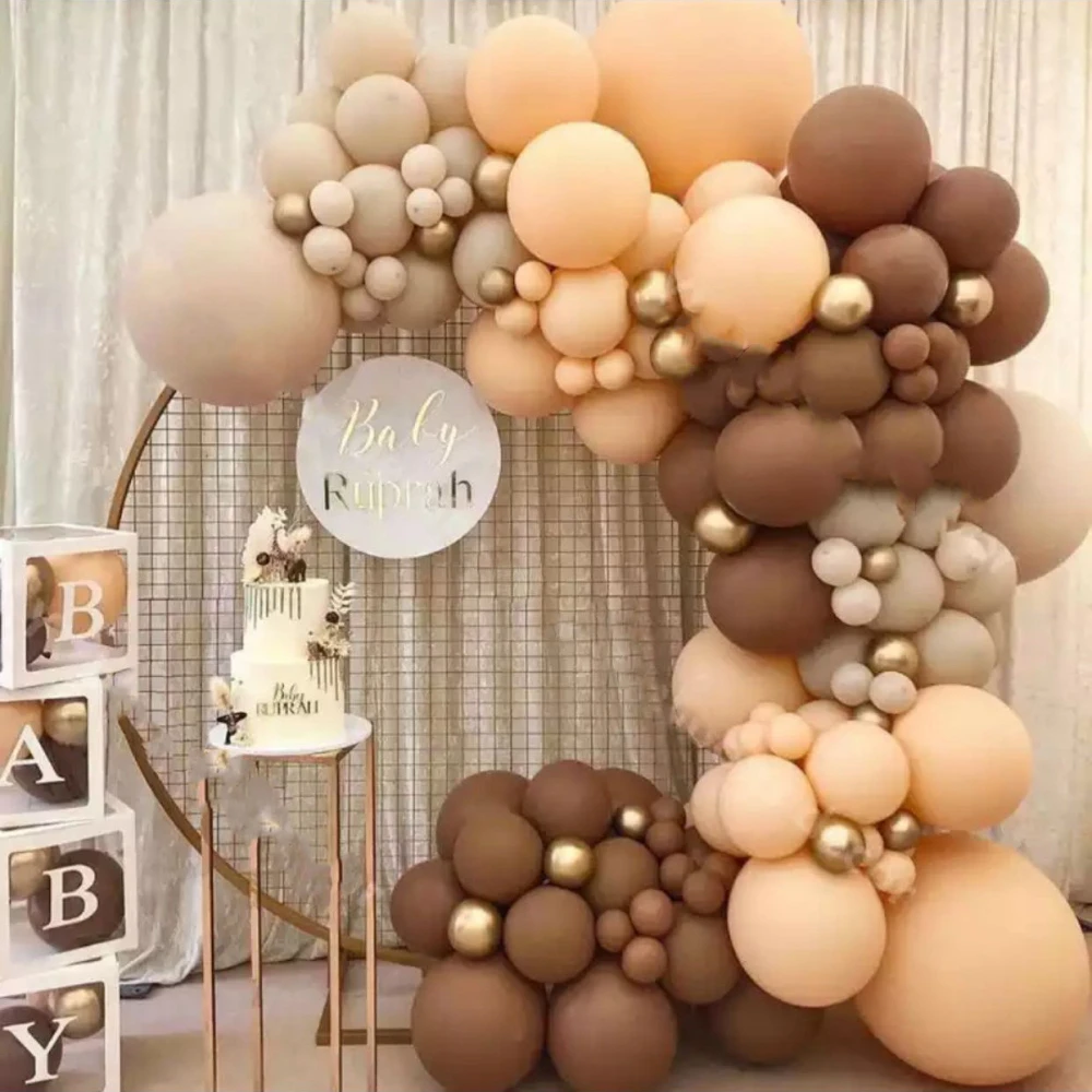 Brown Retro Balloon Chain Suit First Birthday Scene