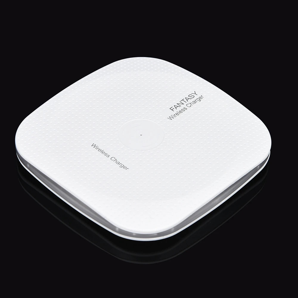 Universal Charging Magic Cube Wireless Charger For Desktop Mobile Phone Square Wireless Charging Stand