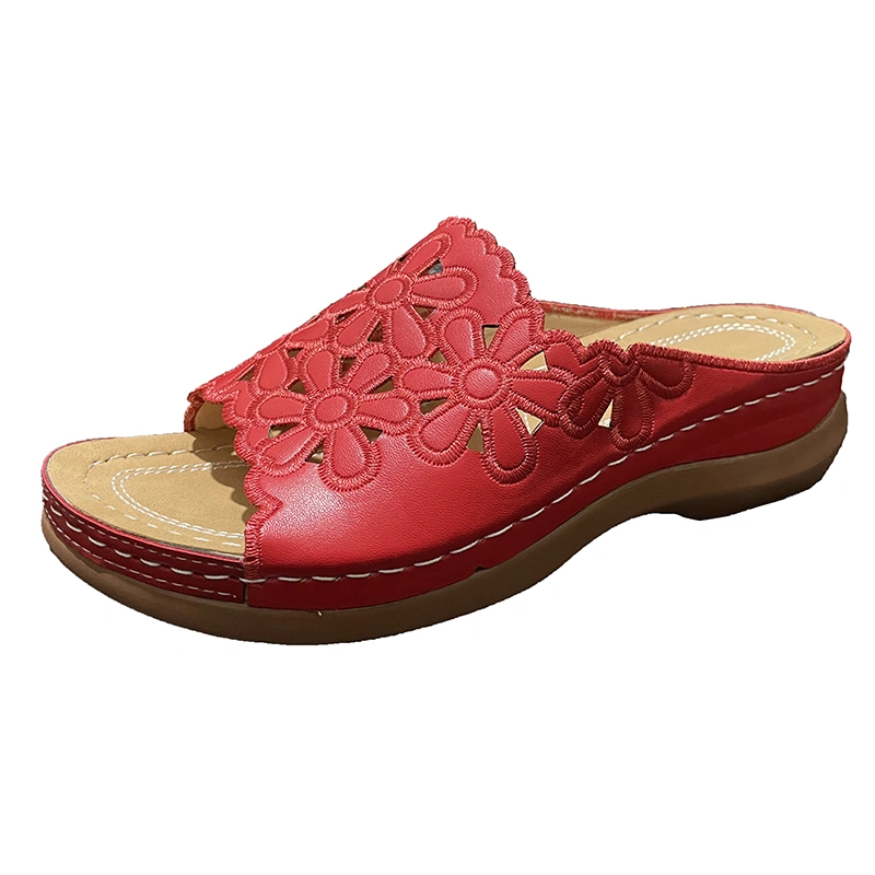 Wide Bottom Breathable Carved Fish Mouth Shoes