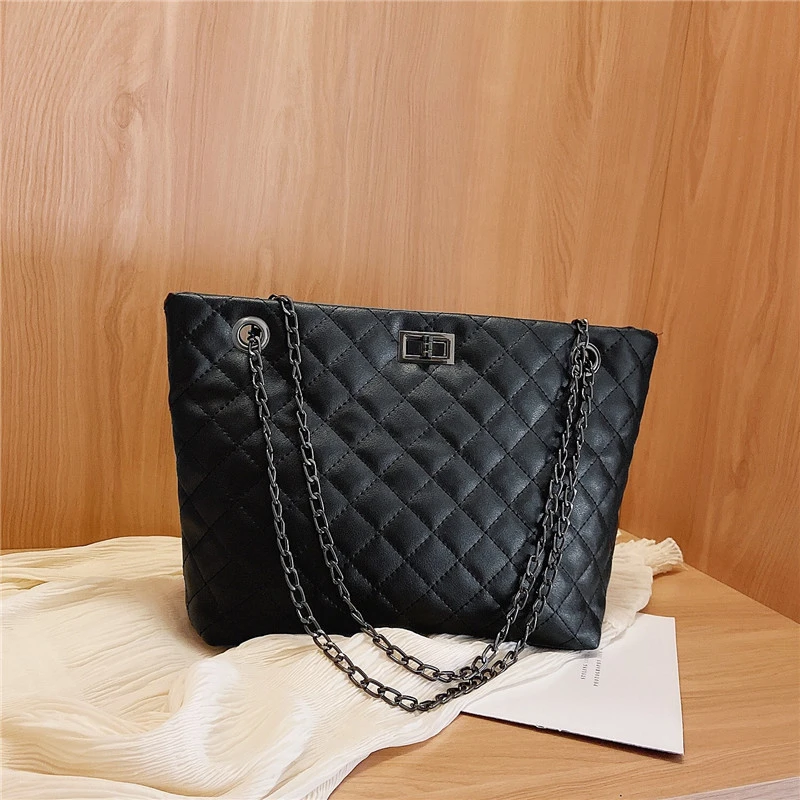 Large-capacity Diamond Chain Bag Messenger Women's Bag