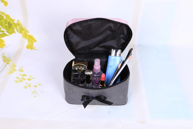 Striped Multicolor Large-capacity Storage Cosmetic Bag