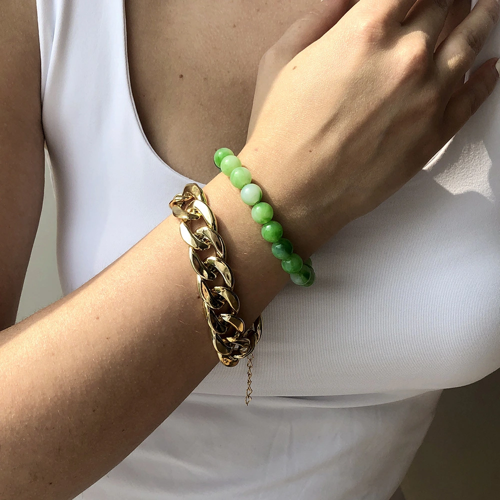 Simple Double Contrast Color Bracelet With Geometric Beads