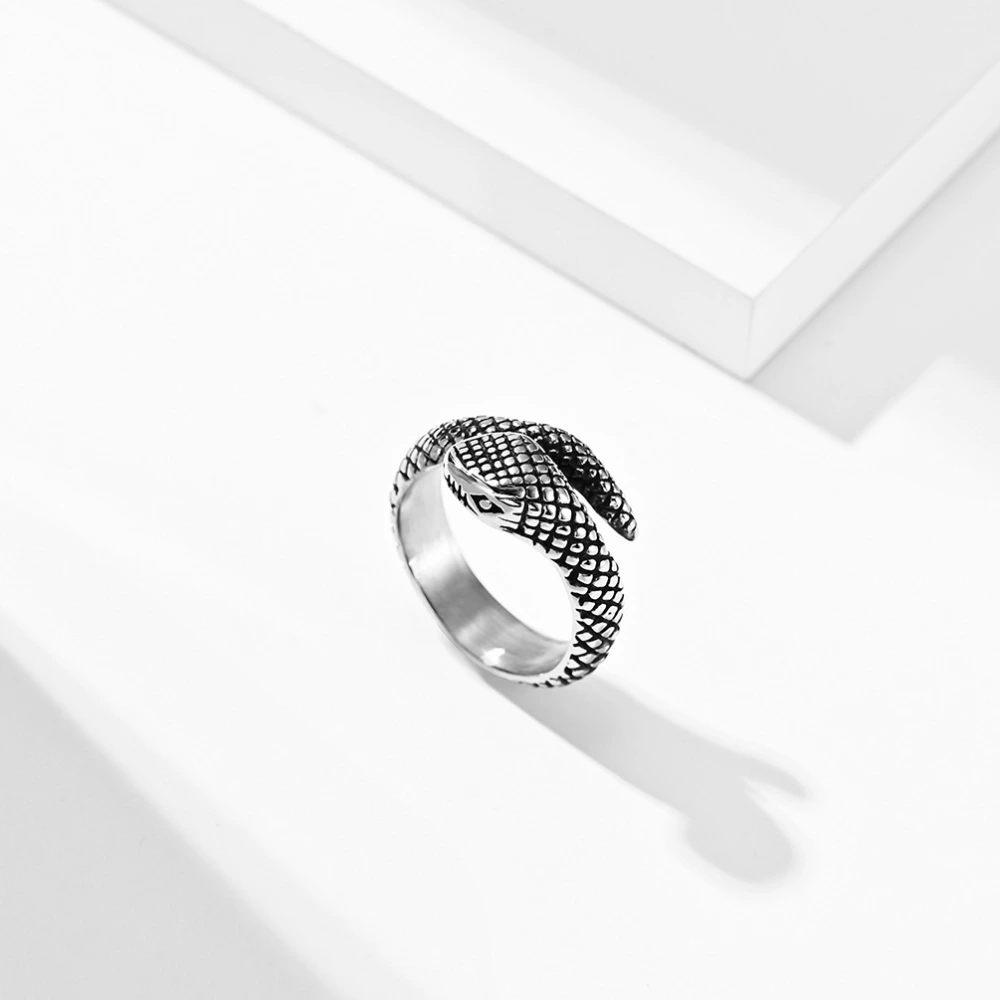 European And American Big Wind Stainless Steel Viper Ring Ring